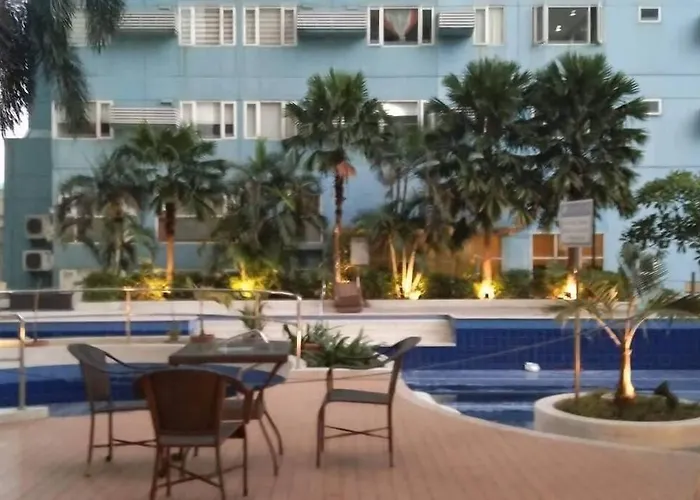 Citispace 1br Condotel At Ridgewood Towers Near Bgc Airport #rw08a Apartment