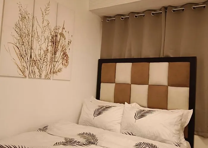 Citispace 1br Condotel At Ridgewood Towers Near Bgc Airport #rw08a * Manila