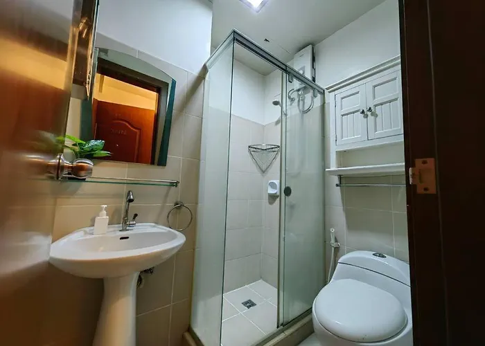 Apartment Citispace 1br Condotel At Ridgewood Towers Near Bgc Airport #rw08a Manila